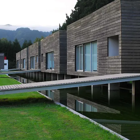 Forest Living Furnas (Azores)