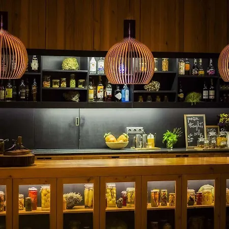 Forest Living Furnas (Azores)