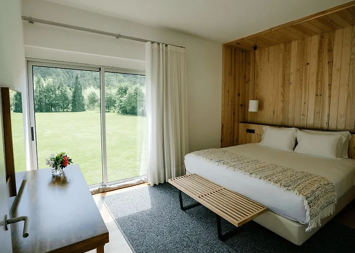 Hotel Forest Living Furnas (Azores)