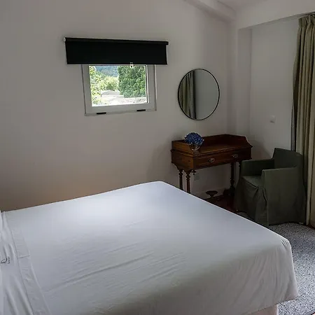 Otel Forest Living Furnas (Azores)