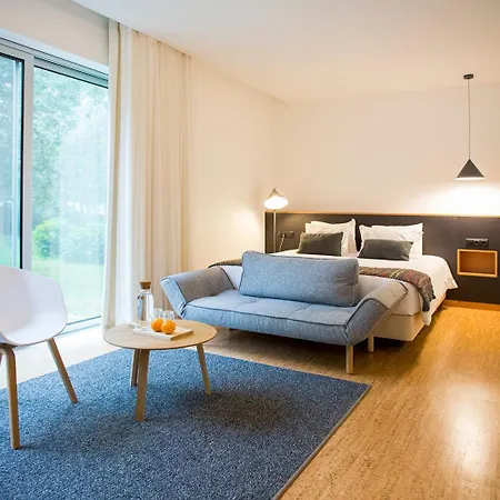 Forest Living Hotel