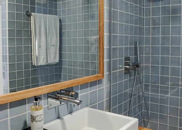 Forest Living מלון