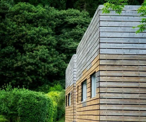 Hotel Forest Living 4*